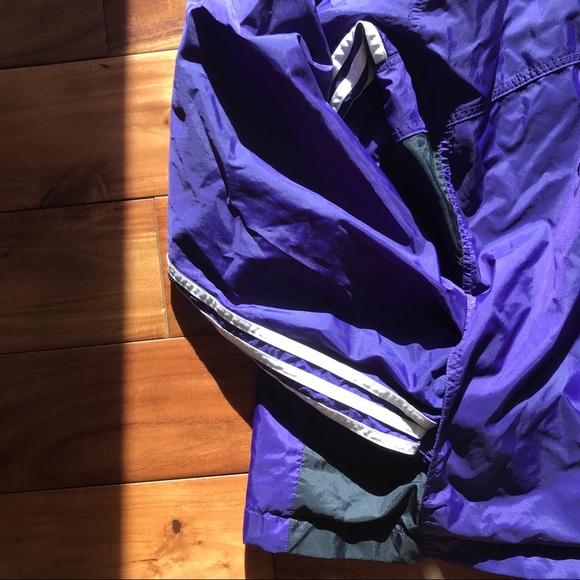 WESTERN UNIVERSITY X ADIDAS WINDBREAKER - Picture 2 of 10
